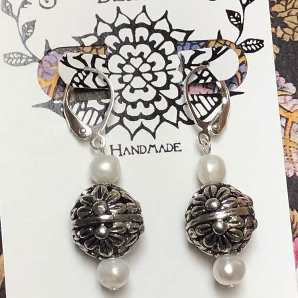 Floral Globe Earrings - Picture 2 of 8